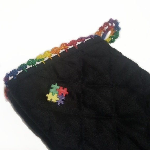 Autism Awareness Oven Potholder Mitt-Hanging - Picture 2 of 5